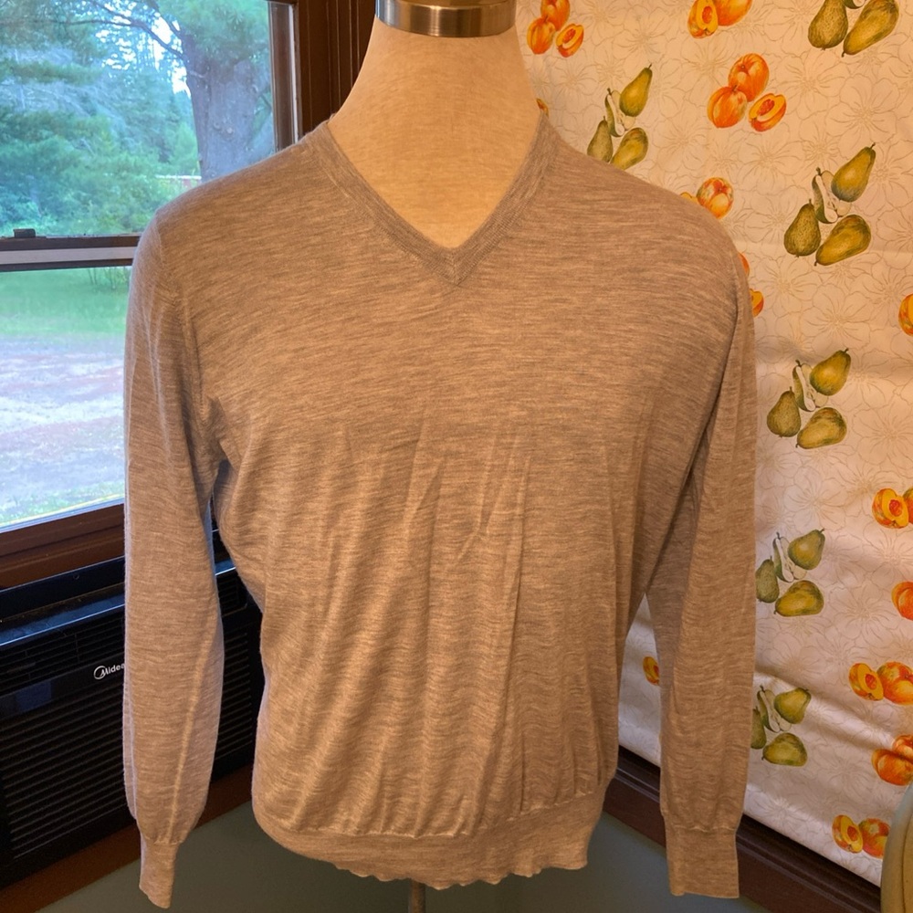 Brunello Cucinelli Light Gray V-Neck Sweater XXL